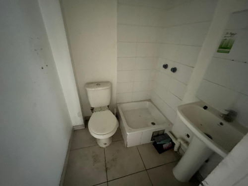 Arriendo Local Comercial 125,71 M2, Metro. Vicuña Mackenna,