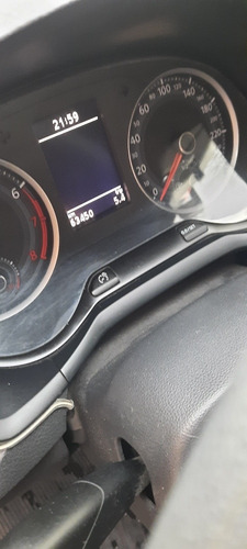 Imagen 10 de 11 de Volkswagen Gol Trend 2017 1.6 Comfortline 101cv