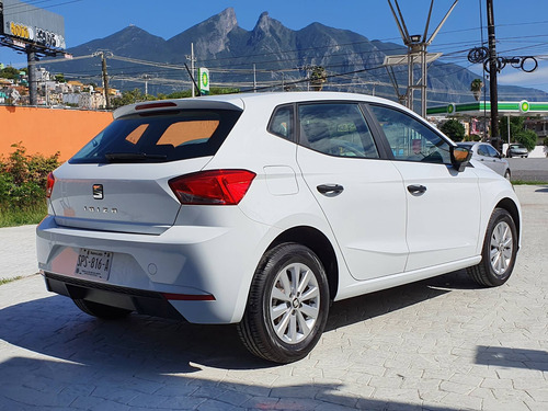 Imagen 8 de 14 de Seat Ibiza 2021 1.6 Reference 5p Mt