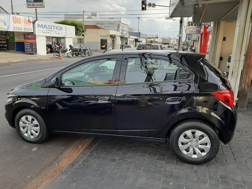 Onix 1.0 Lt 2017/2018 Completo