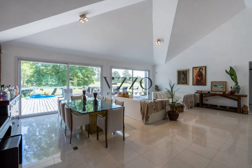 Casa Sobre El Green Del Hoyo 7 Del Cantegril Country Club