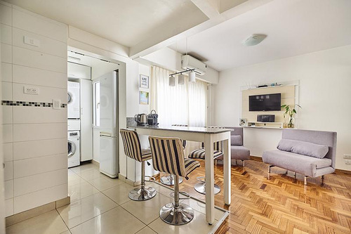 Departamento 2 Ambientes Luminoso Reciclado Impecable Balcon Aterrazado En Palermo