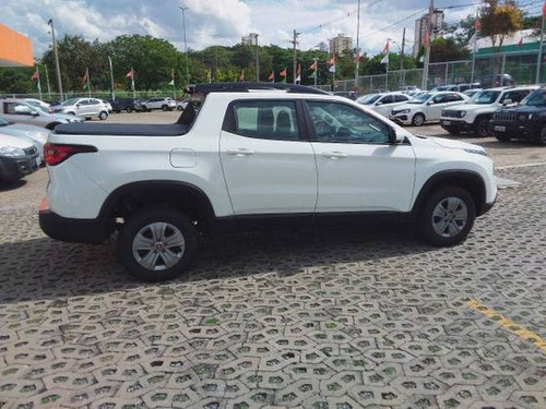 Imagem 10 de 10 de Fiat Toro 1.8 16v Evo Flex Freedom At6