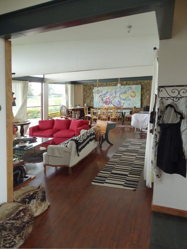 Cod-295 Arriendo Temporal Espectacular Casa Orilla De Lago