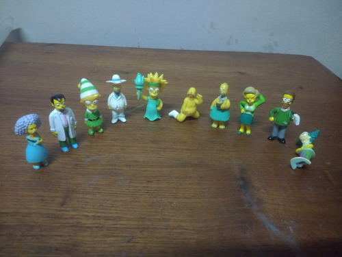 Lote Muñecos Simpson Kínder X 10 Unidades (Usado)