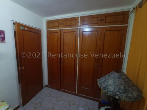Imagen 4 de 14 de Gustavo Zavala Rentahouse 21-25393