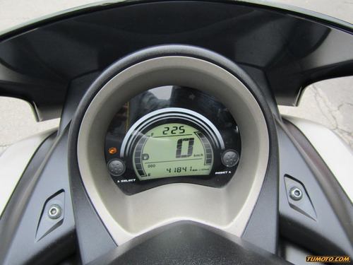 Motos Yamaha N-max