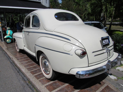 Ford De Luxe Cc2500