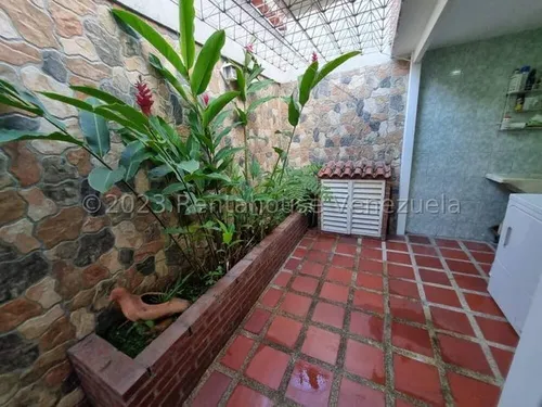 Casa En Venta - Yr 24-579