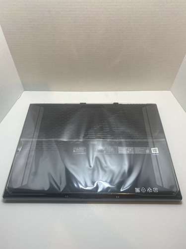 Imagen 3 de 3 de Asus Zephyrus Gaming Laptop Gx701gv-pb74 17.3