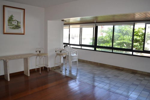 Apartamento, 4 Quartos - Pituba - 451