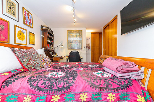 Departamento En Venta De 4 Dorm. En Providencia