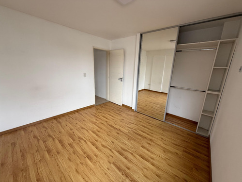 Departamento En Alquiler De 1 Dormitorio En Morón