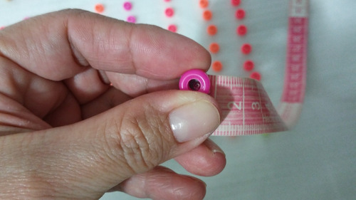 Imagen 2 de 10 de Chaquiras Para Pelo O Manualidades En Diferentes Colores 8mm