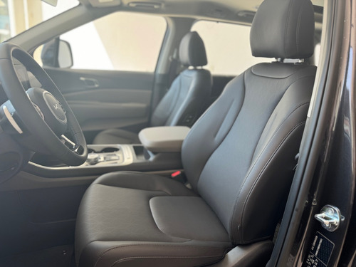 Kia Carnival 2.2 Crdi Premium Avn