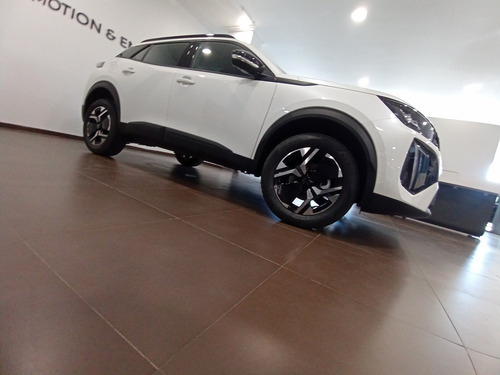 Peugeot 2008 1.0T Gt