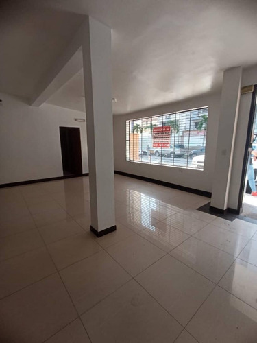 Imagen 5 de 12 de Local Comercial 240 Mts Urb. San Jose De Tarbes El Lugar Ideal Para Tu Negocio