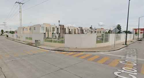 Circuito Colina De Las Flores 100, Col. Piedad, El Márquez, Querétaro. Rr*