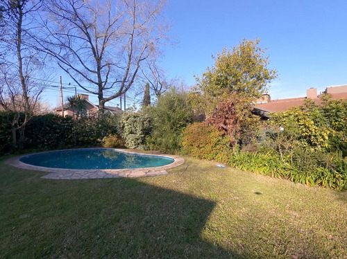 Casa En Alquiler 4 Dormitorios Con Pileta En San Isidro