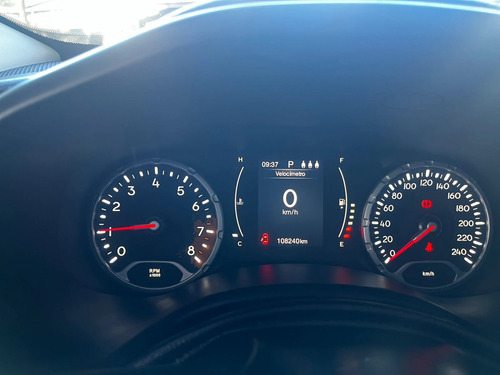 Jeep Renegade 1.8 16V FLEX LONGITUDE 4P AUTOMÁTICO