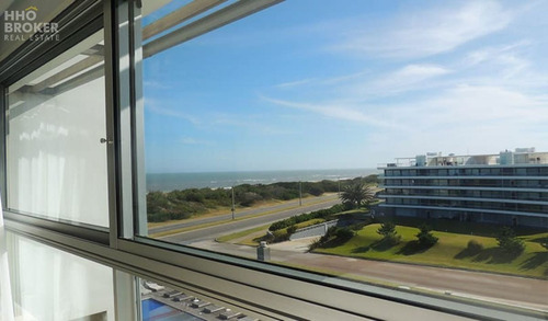 Imagen 11 de 23 de Departamento Pent House. Venta. Playa Brava. Punta Del Este. Brava 28. - Punta Del Este Brava