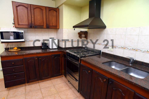 Imagen 7 de 27 de Venta De Casa De 6 Ambientes En Remedios De Escalada