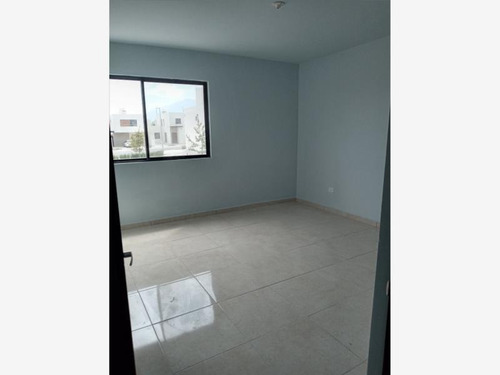 Imagen 8 de 10 de Casa Sola En Venta Cordillera