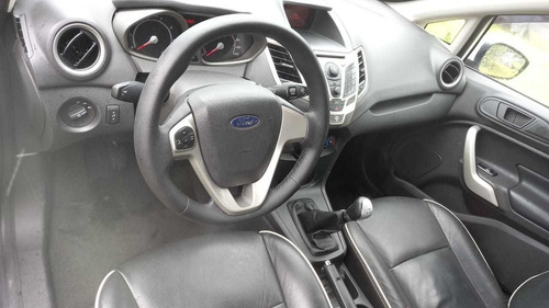 Ford New Fiesta Hatch Se 1.6 16v (flex)