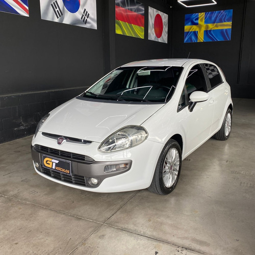 Fiat Punto 1.6 ESSENCE 16V FLEX 4P MANUAL