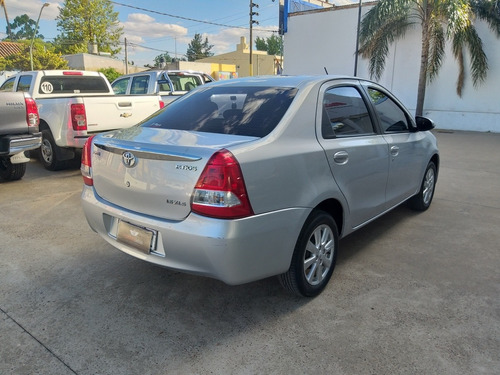 Toyota Etios 1.5 Sedan Xls 2016