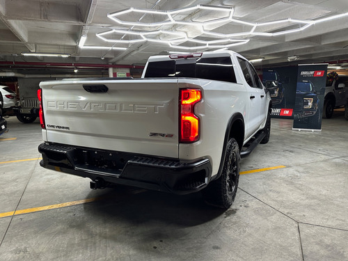 Chevrolet Cheyenne Zr2