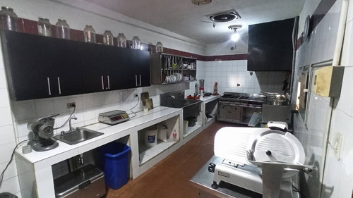 Imagen 15 de 15 de En Venta Local Comercial En Puerto La Cruz Con Excelente Ubicación Estratégica Situada En La Av De Pozuelos
