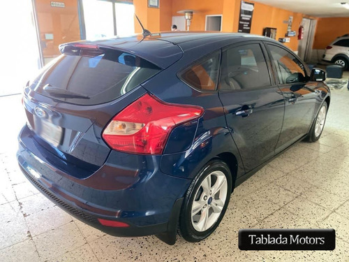Ford Focus S 2014