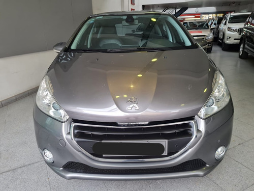 Imagen 2 de 16 de Peugeot 208 2015 1.6 Feline Pack Cuir