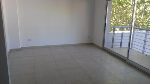 Imagen 5 de 12 de Venta Depto 2 Ambientes Quilmes