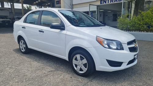 Imagen 12 de 15 de Chevrolet Aveo 2018 1.6 Ls Mt