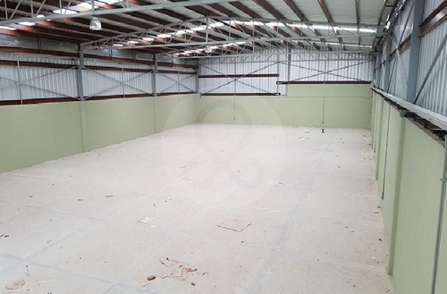 Bodega Comercial En Renta En Fraccionamiento Las Liebres