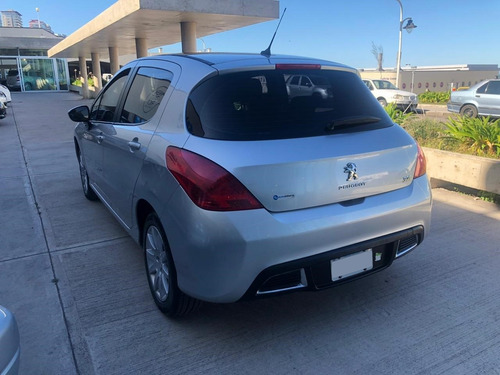 Peugeot 308 2015