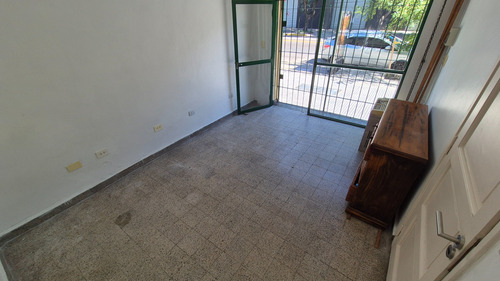 Local Sobre Av. Elcano - Le Brique Propiedades