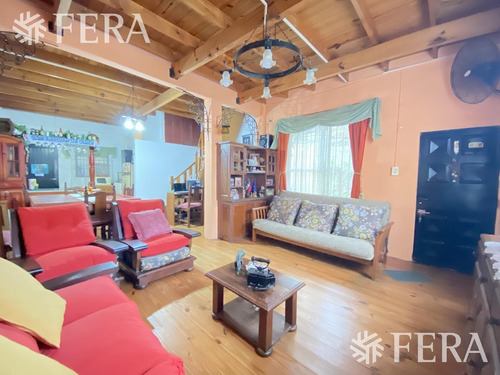 Imagen 4 de 15 de Venta De Casa De 3 Ambientes Con Cochera Y Patio En Wilde (28487)