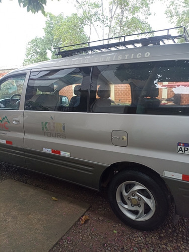 Imagen 9 de 25 de Jac Refine M1 2.8 Diésel Minivan