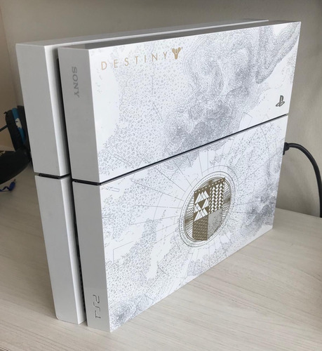 Playstation 4 Destiny Edición Limitada + 3 Joyticks 