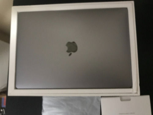 Apple Macbook Pro, 13 Pol 2020, Chip M1, 1 Tb De Ssd, 16gb (Usado)