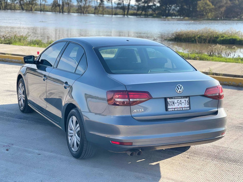 Imagen 7 de 15 de Volkswagen Jetta 2016 2.0 L4 At
