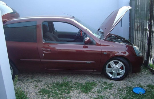 Imagen 4 de 8 de Renault Clio 1.6 Dynamique 2006