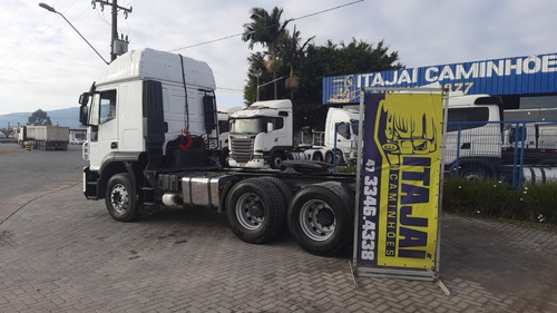 Imagem 5 de 7 de Iveco Stralis 360 6x2 2013