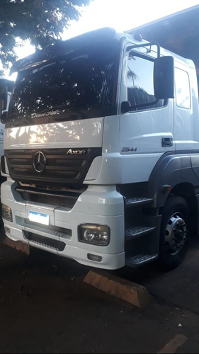 Mercedes Bens Axor 2544