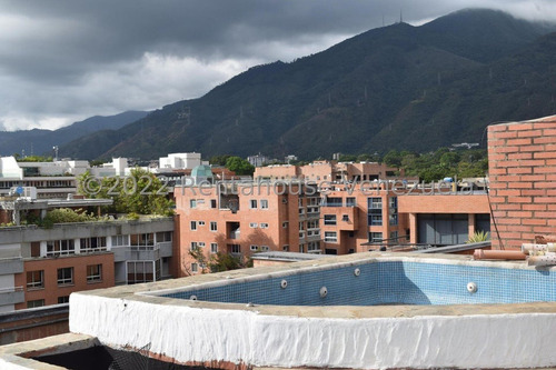 Gran Pent-house En Alquiler En Campo Alegre #22-15888 Josmary Sanjuan