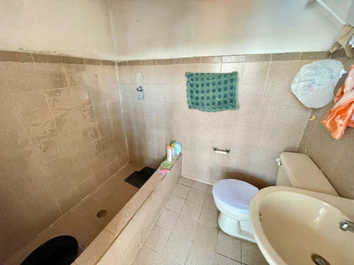 Casa En Venta En El Oeste De Barquisimeto Cod: 25-16698 Jpg