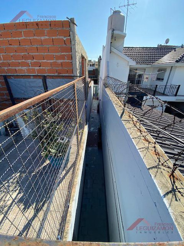 Rapido Acceso A Capital - A Metros De Av Crovara Al 1000- Zona Comercial